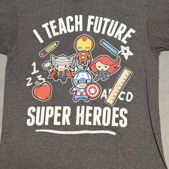 Marvel Comics T Shirt - "I Teach Future Super Heroes" Adut Medium - Teachers - Picture 2 of 7
